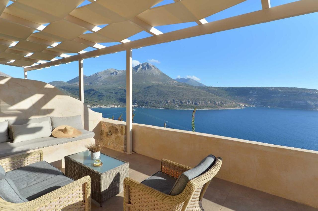 Akrolithi Boutique Hotel & Suites Oitilon Exterior photo