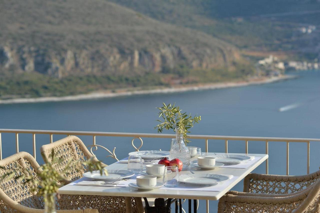 Akrolithi Boutique Hotel & Suites Oitilon Exterior photo