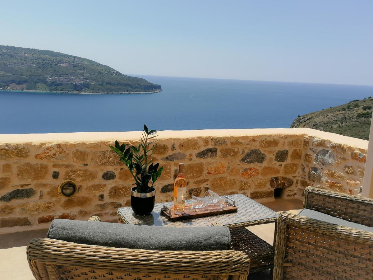 Akrolithi Boutique Hotel & Suites Oitilon Exterior photo